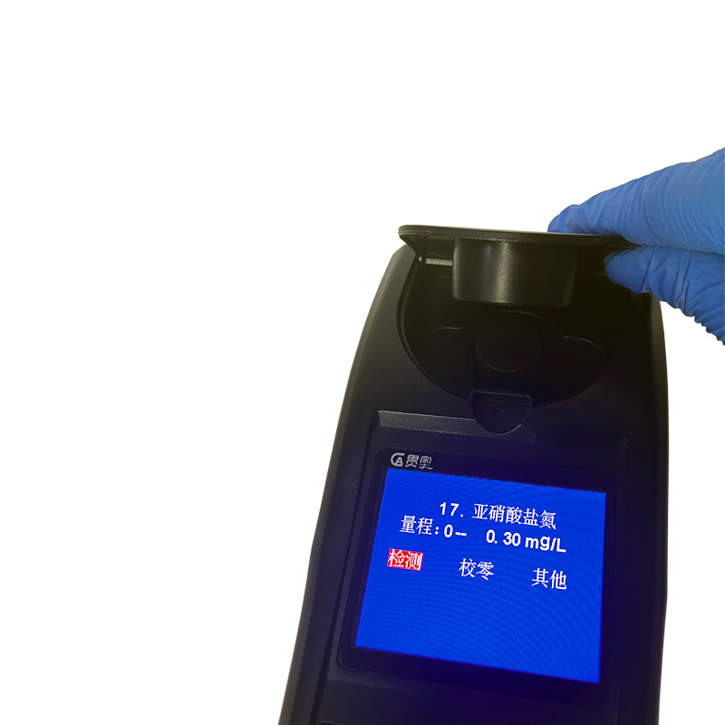 水質(zhì)檢測(cè)儀要避免光線(xiàn)的干擾