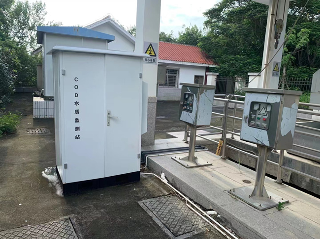 在線水質監測儀戶外應用現場